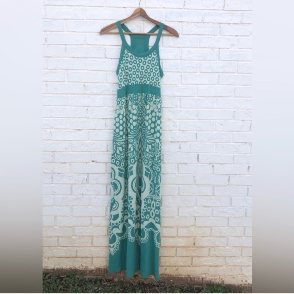 Athleta Green Patterned Maxi Dress